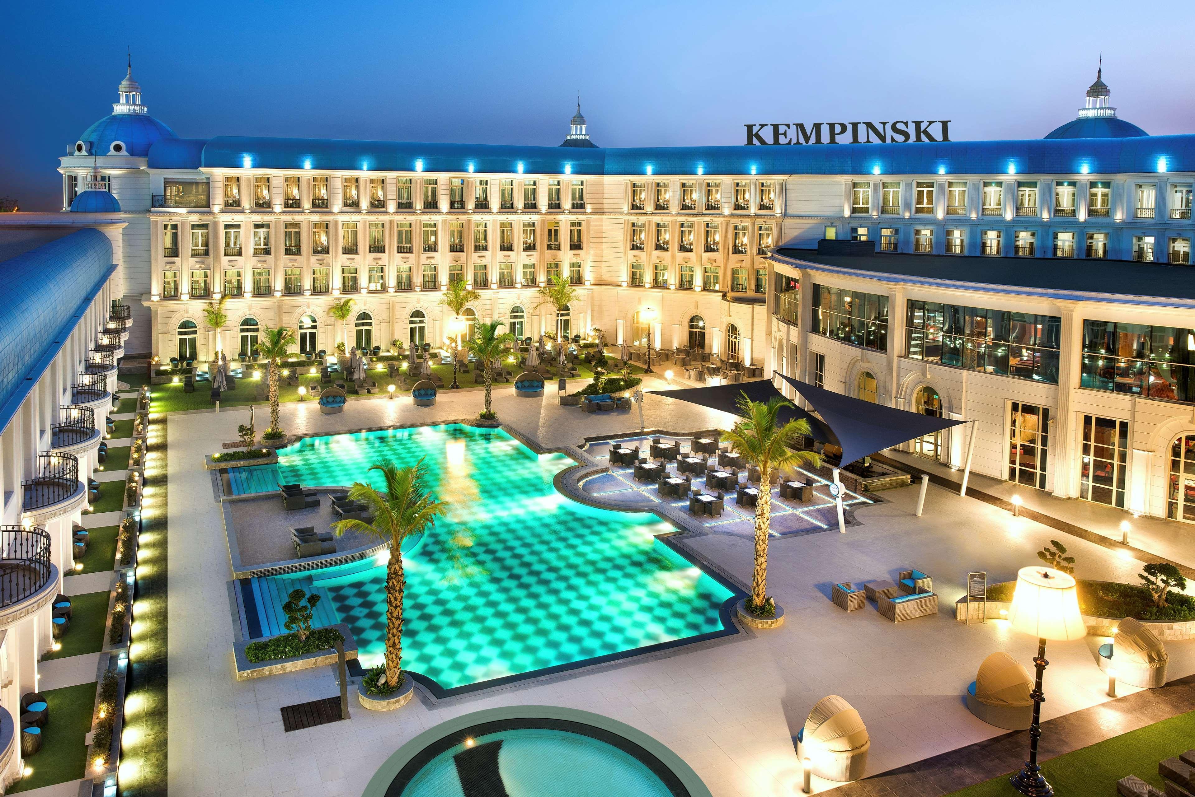 로열 맥심 팰리스 켐핀스키 카이로 외부 사진 Kempinski Hotel, Muscat