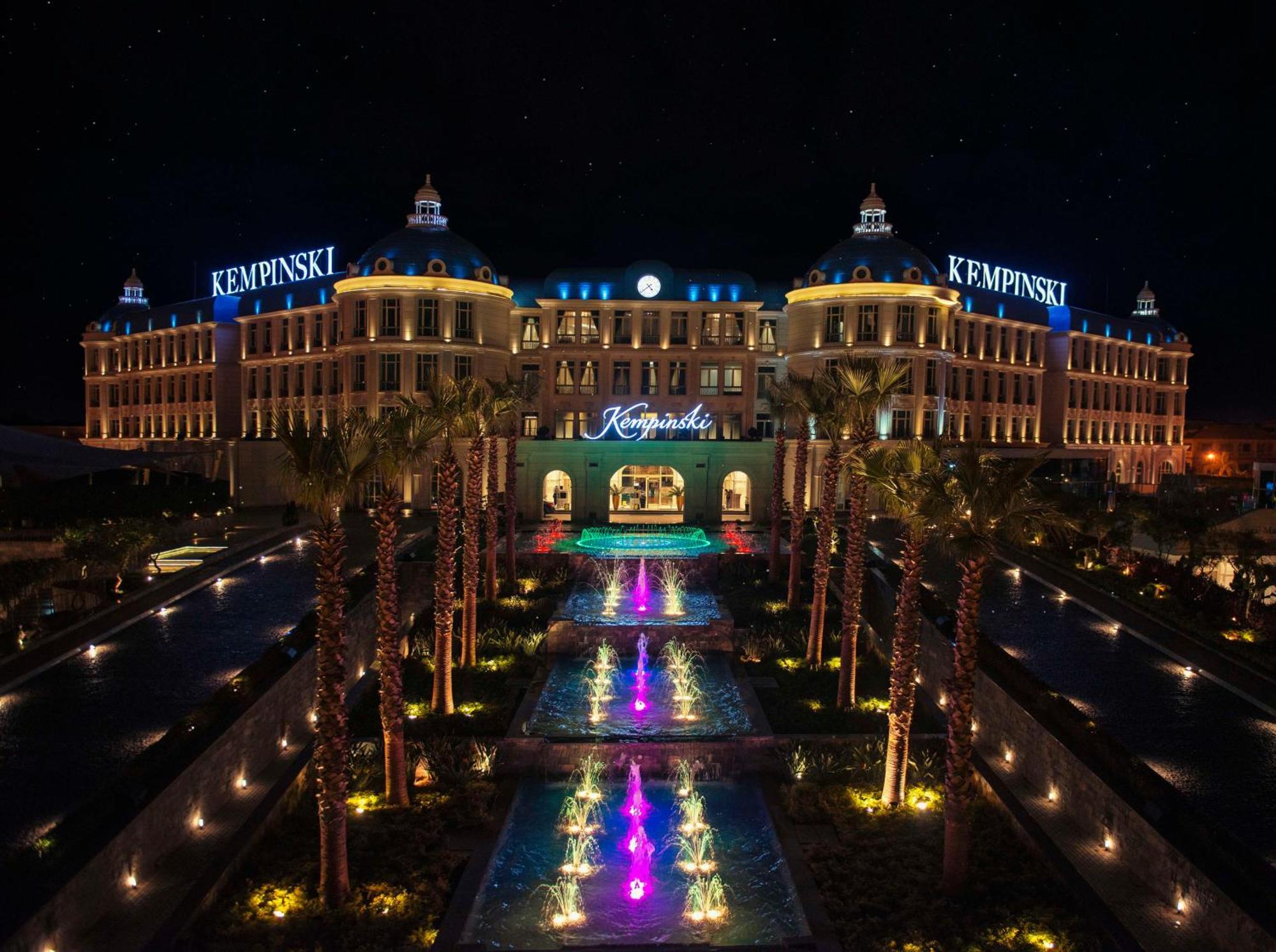 로열 맥심 팰리스 켐핀스키 카이로 외부 사진 The Kempinski Hotel in Aqaba